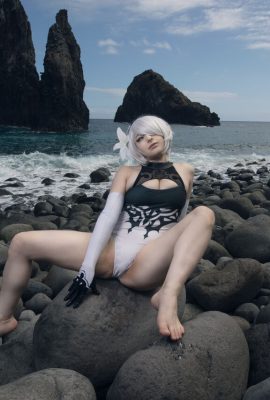 Mikomi Hokina – Pakaian Renang 2B (NieR:Automata)