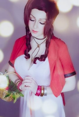 Mad Roxy – Aerith