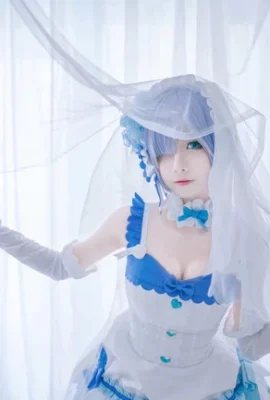 “Re: Life in a Different World from Zero” Rem Wedding Dress Cosplay[CN: Ziyuan](9 foto)