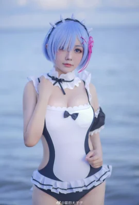 Re:Zero Memulakan Kehidupan di Dunia Lain Pakaian Renang Rem@猫田太子子(9 foto)