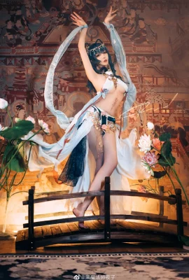 “Projek Touhou” Huo Qing'e Cosplay Seksi[CN: Black Magician Yezi](10 foto)