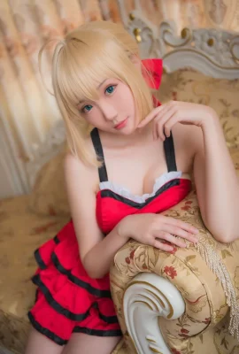 Fate/Grand Order]Nero Claudius Pakaian Moden Merah Gelap Ver.