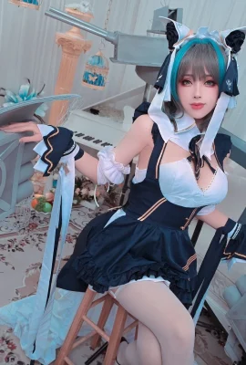 Azur Lane Cheshire @Titanium (9 foto)