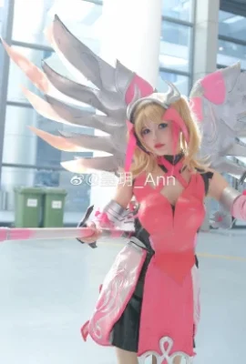 Overwatch Pink Angel @Mo玥_Ann (10 foto)