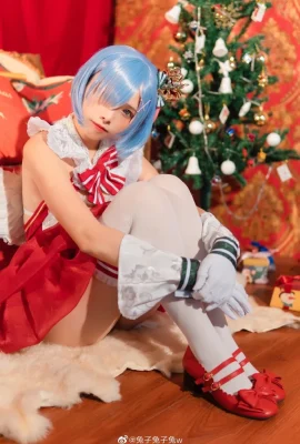 Re: Kehidupan di Dunia Berbeza daripada Zero Rem Christmas @RabbitRabbitRabbitw: (8 gambar)