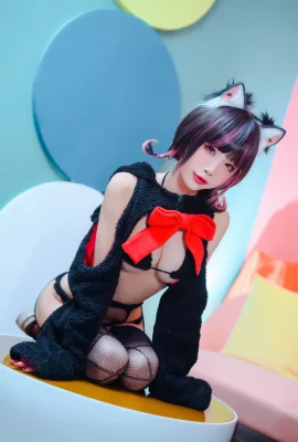 Shui Miao Aqua “Kucing Liar Nakal” Stoking Garter Hitam Godaan Liar (42 Gambar)