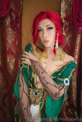 Lindsay Elyse – Triss