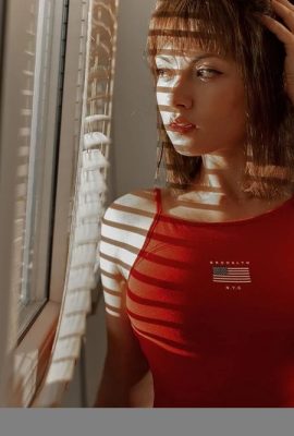 (Gadis Sucide) Sophie_la_sage Baywatch