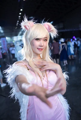 League of Legends Ahri @十五iChigo (2020月 Evil Summer Festival) (9 foto)