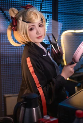 Arknights Gumi@Gadis Ketagih Internet Bai Langjiang (9 foto)