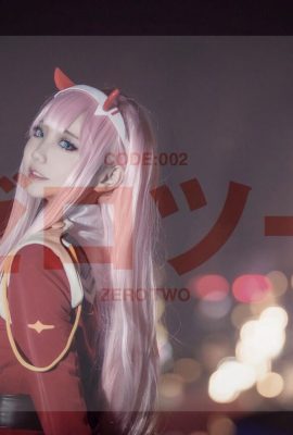 (Chu Chuzi w) COS-DARLING IN THE FRANXX COS 02