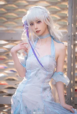 Re: Kehidupan di Dunia Berbeza daripada Zero Emilia@坂坂白(9 foto)